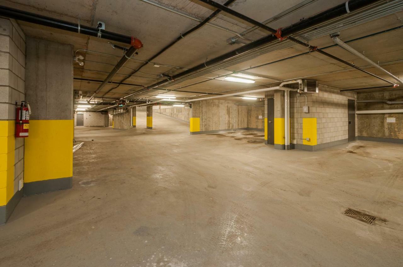 Апартаменты Penthouse On Charest - With Parking And Gym Квебек Экстерьер фото